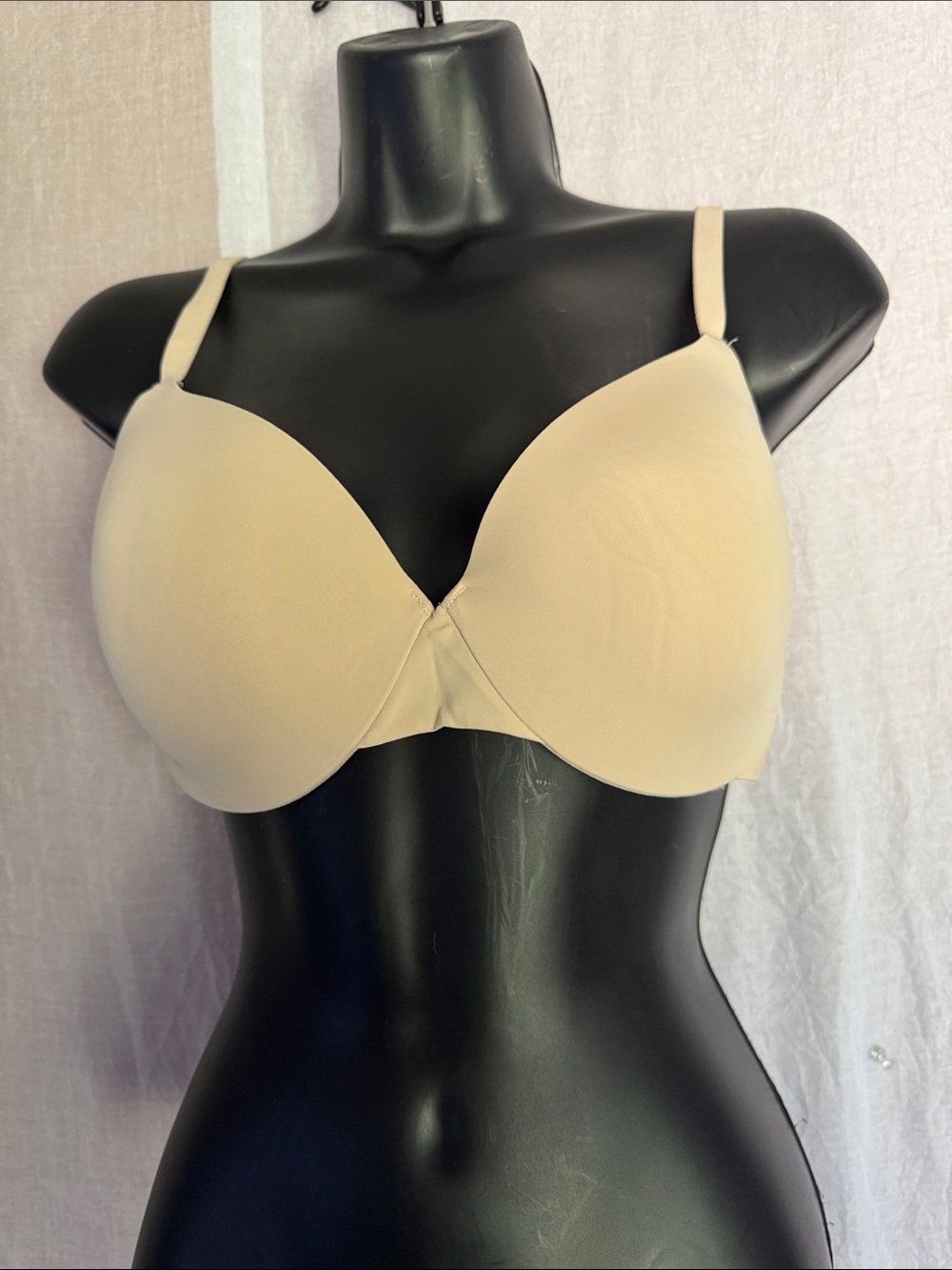 SOMA Everyday Seamless Bra - Nude Size 32 DD